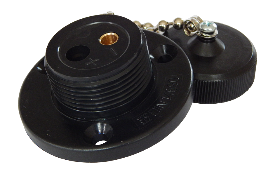 Matching socket: 2P/6-42V(30A) Socket (DIN 14690)