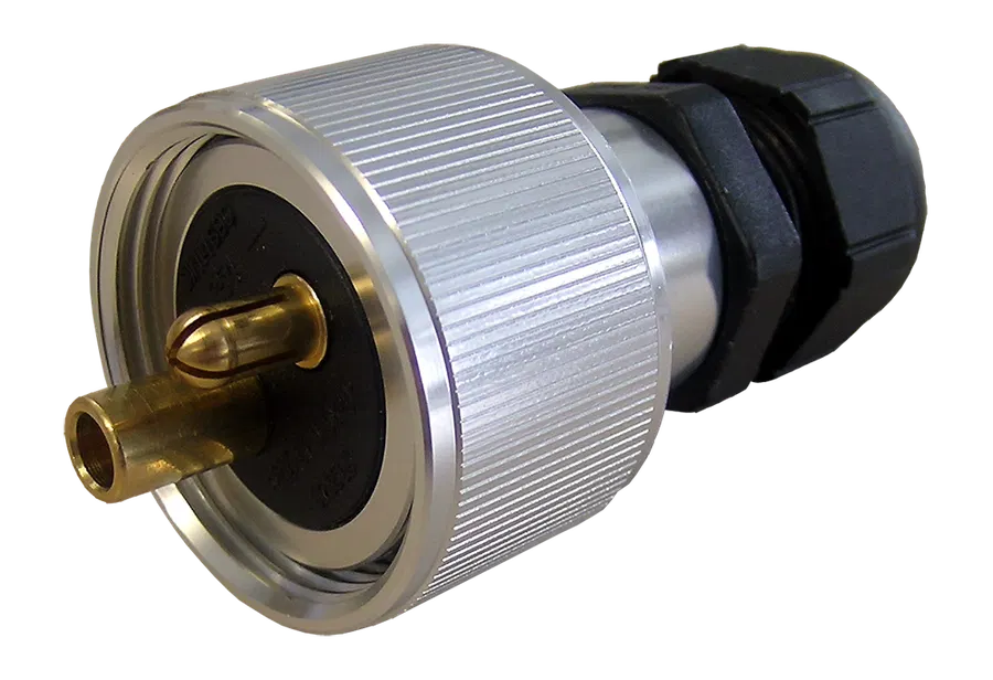 Matching plug: 2P/6-42V(30A) Plug (DIN 14690)