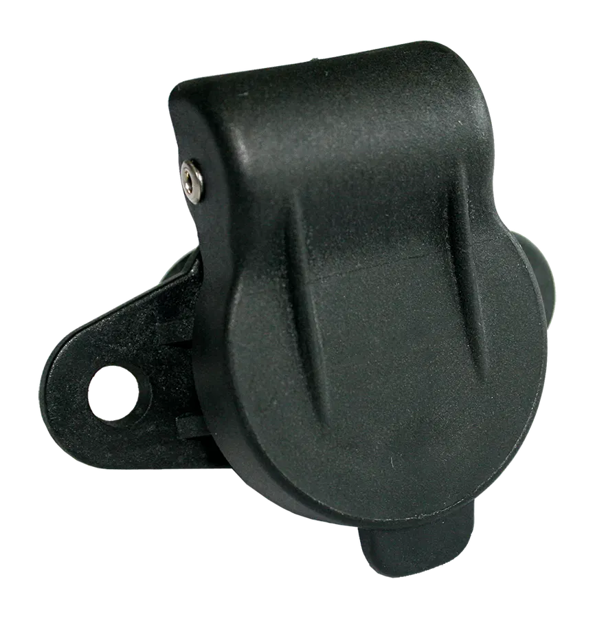 Matching socket: 3P/6-24V socket housing (DIN 9680)