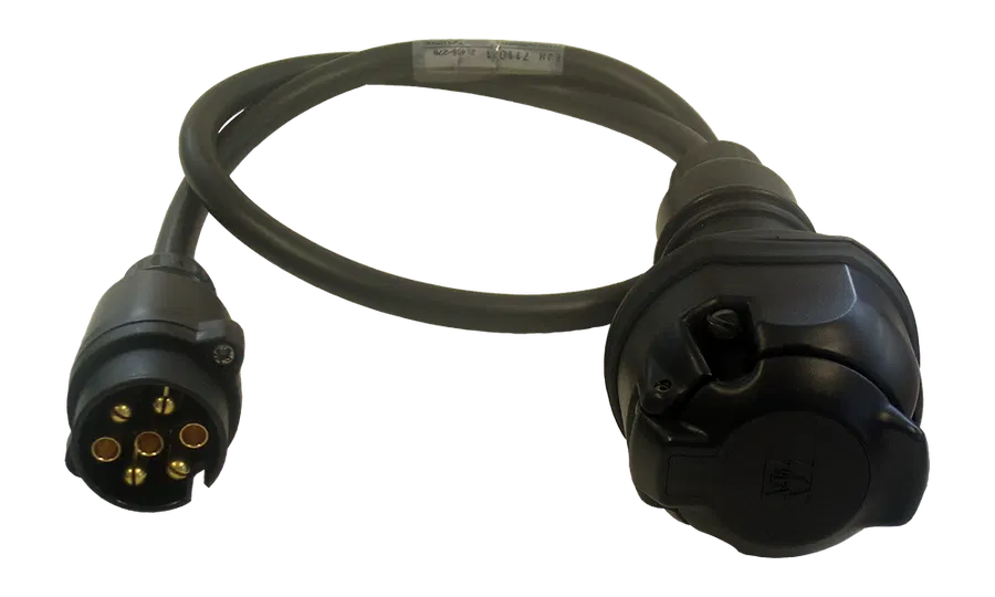 Matching adapter: Adapter cable - with 7P/12V plug (ISO 1724) and 13P/12V coupler (ISO 11446)